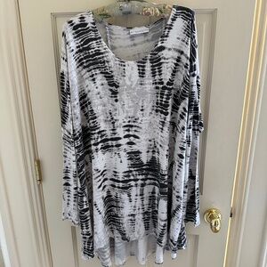Bryn Walker Black and White Tunic